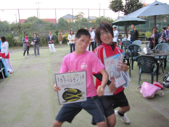 2010_tennispal_28.jpg (161035 oCg)