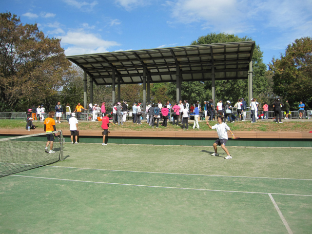 2011_tennispal_photo_31.jpg (211840 oCg)