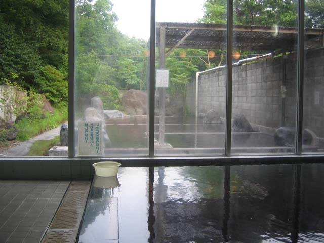yashionoyu04.jpg (49683 バイト)
